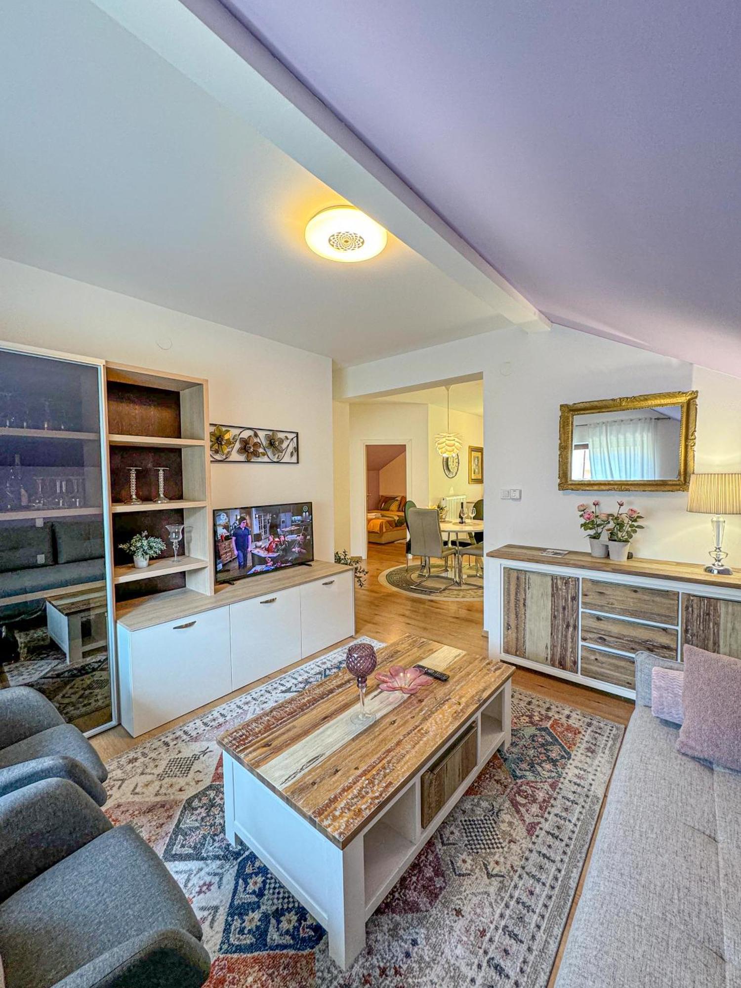 Apartman Mibel Zagreb Buitenkant foto