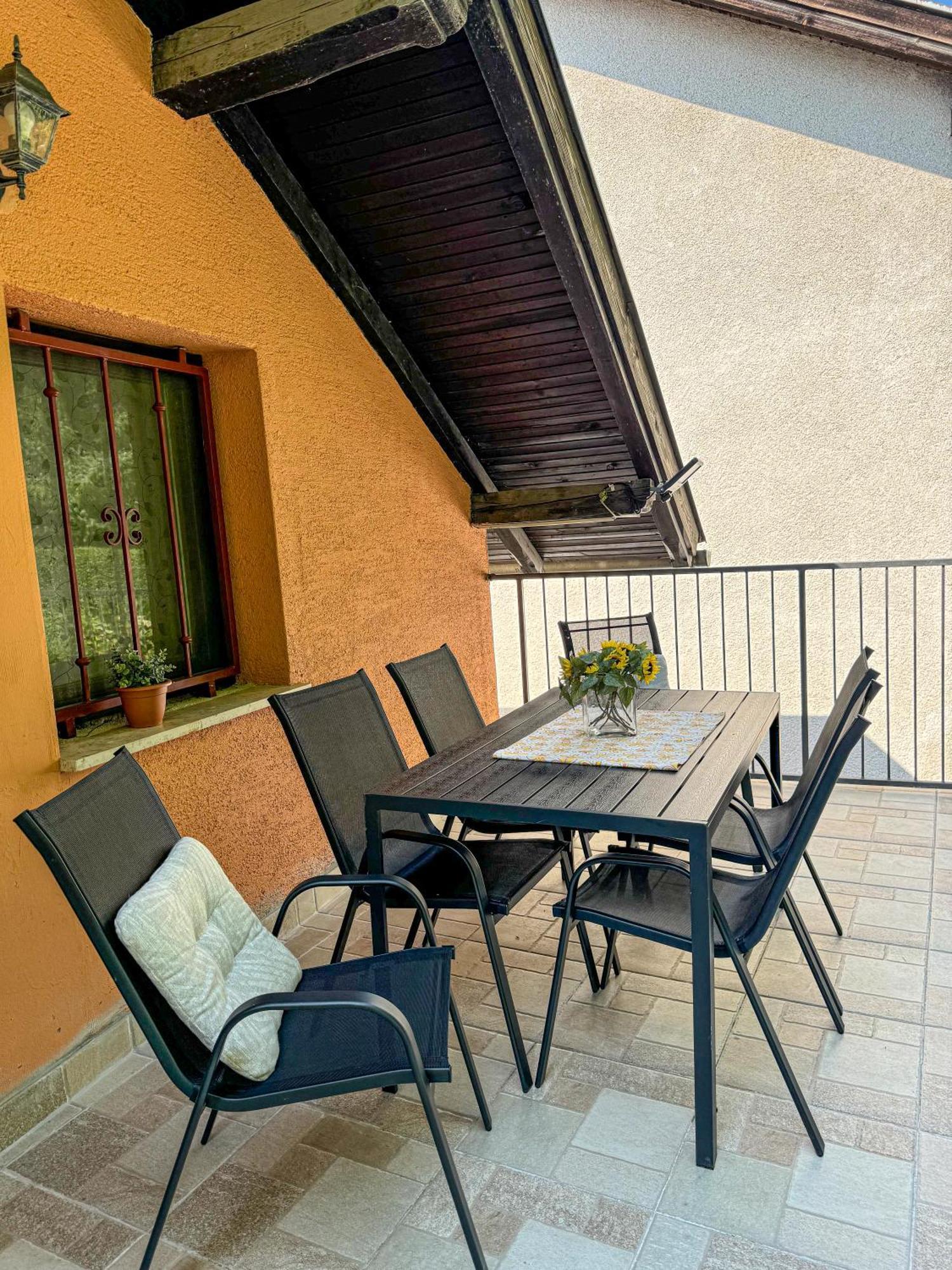 Apartman Mibel Zagreb Buitenkant foto