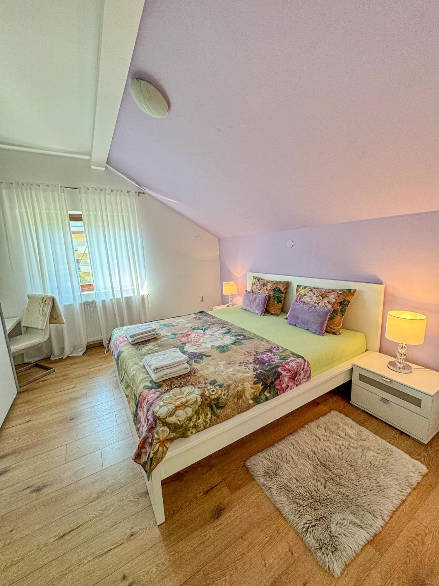 Apartman Mibel Zagreb Buitenkant foto
