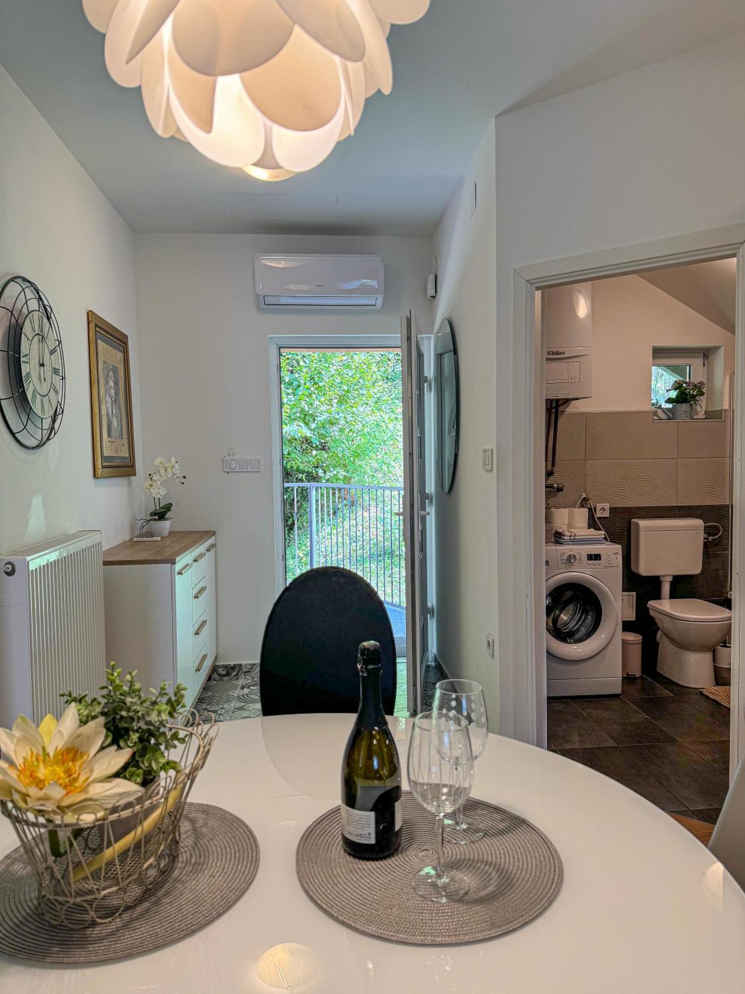 Apartman Mibel Zagreb Buitenkant foto